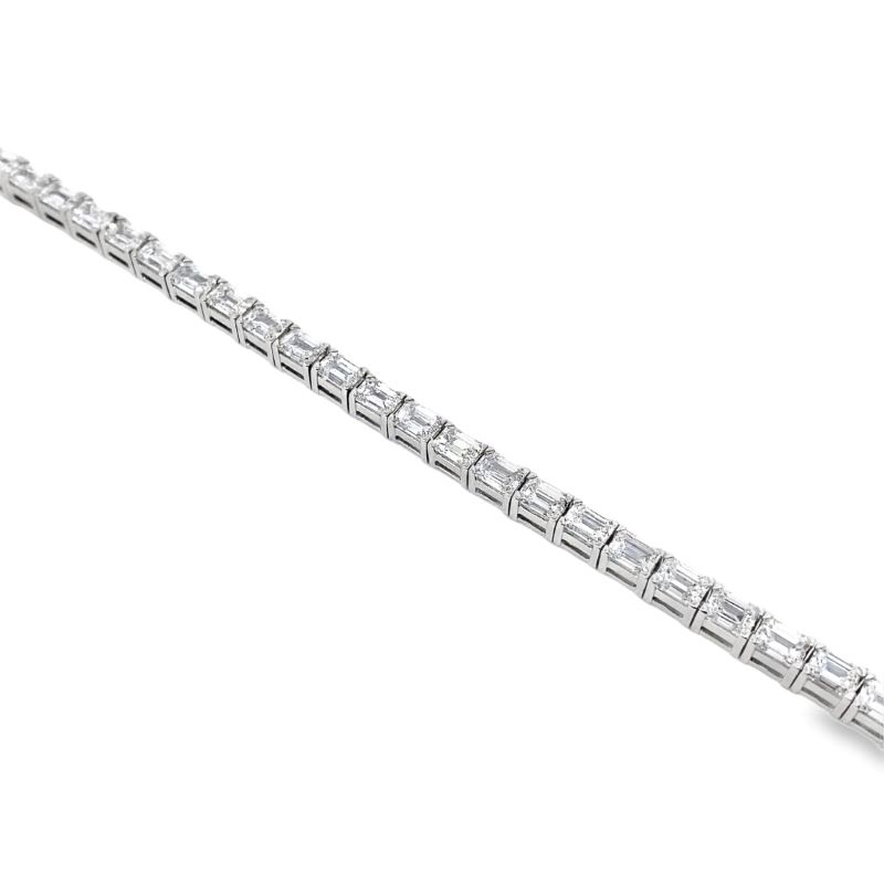 9.0ctw Emerald Cut Diamond Tennis Bracelet, 14kt White - Image 2