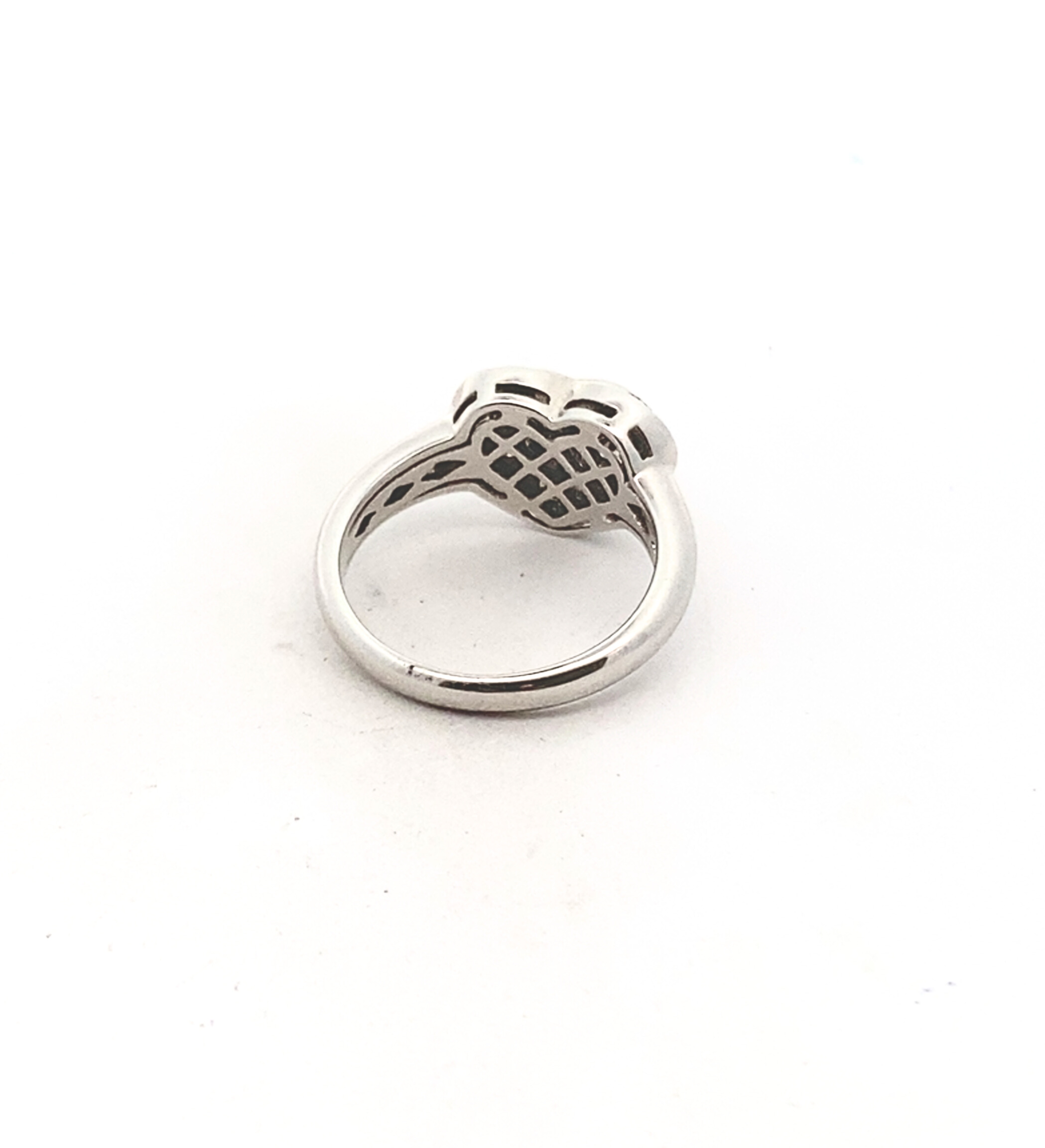 Diamond and Sapphire Heart Ring, 18kt - Image 3