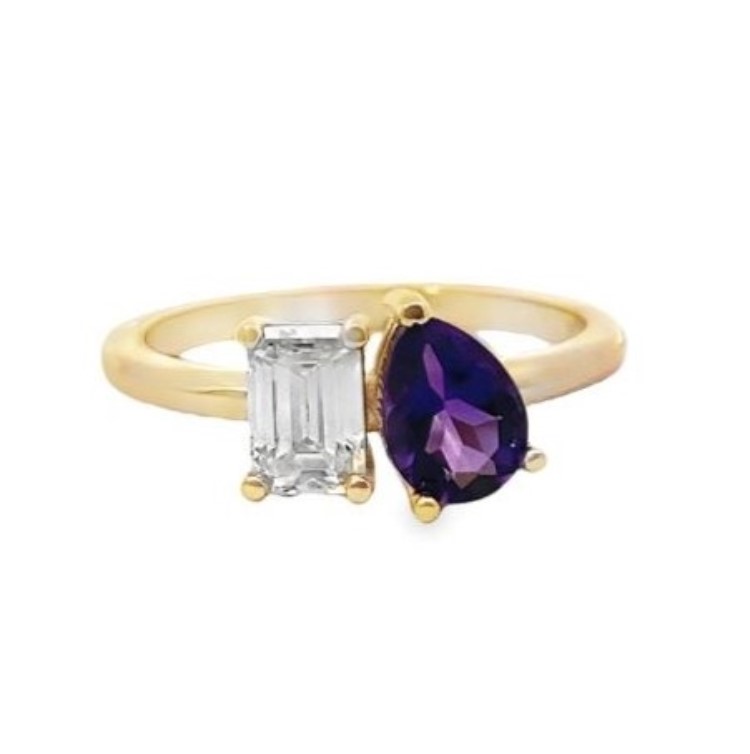 Toi Et Moi Emerald Cut and Pear Shape, 14kt
