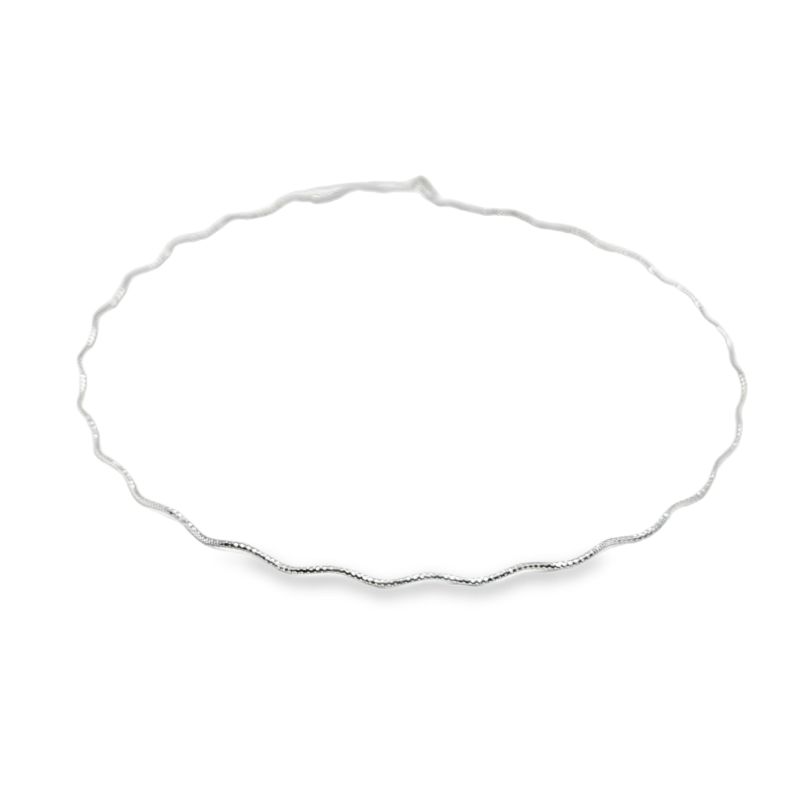 Wavy Flexable Diamond Cut Thin Omega Chain