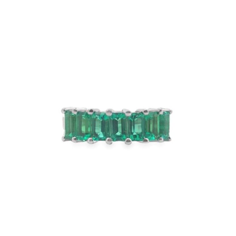 5x3mm Emerald Ccut Band, 14kt White