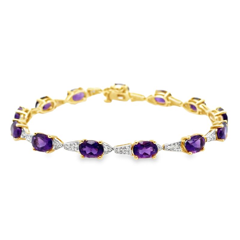 10ct Oval Amethyst and 0.25ctw Diamond Bracelet, 14kt