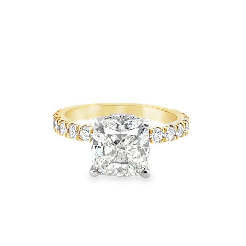 3.00ct Cushion Diamond Ring, 14kt Gold