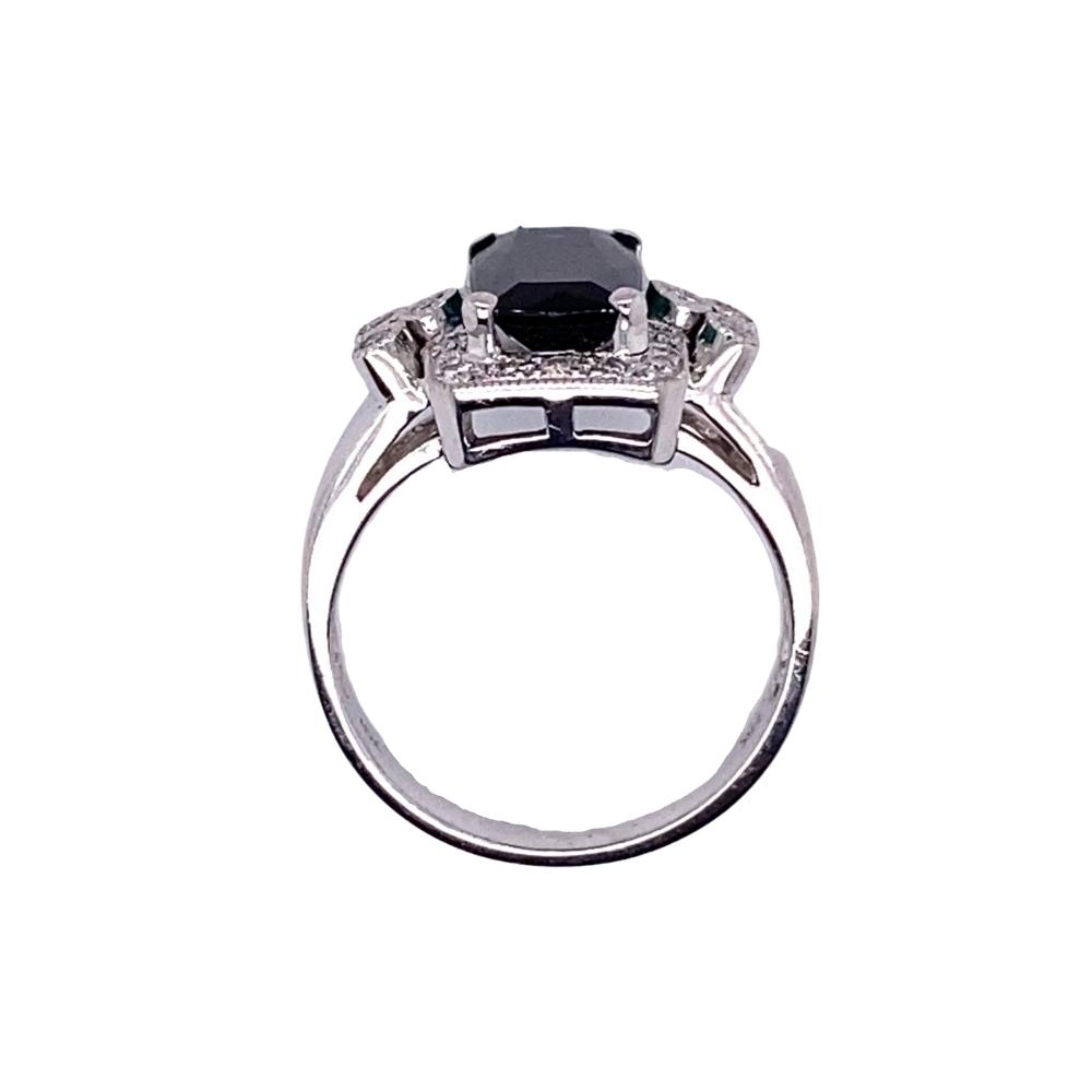 Vintage style Green Tourmaline ring with Diamond Halo, 14kt white gold - Image 3