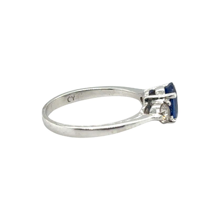 1.00ct AAA Oval Sapphire 3 Stone Ring, 14kt White - Image 2