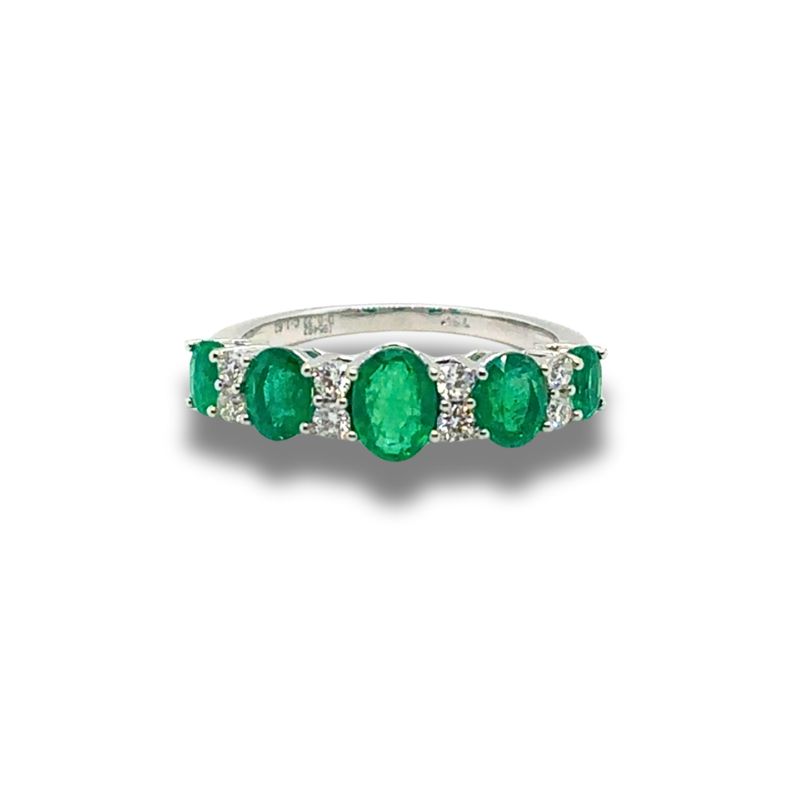 Alternating Oval Emerald and Diamond Ring, 18kt White