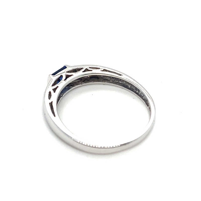 4mm Sapphire Step Cut Ring with 2 Small Diamonds, 10kt White Gold - Image 2