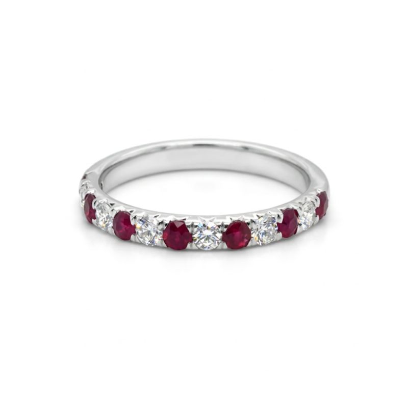 0.75ctw Alternating Diamond and Ruby Band, 14kt Gold