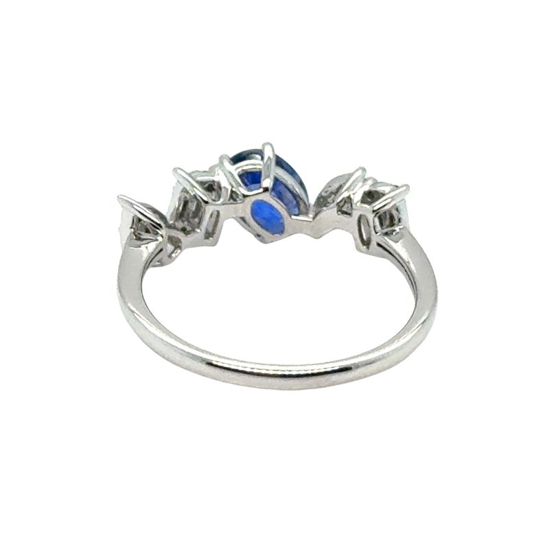 Alternating Shapes Diamond Ring with 1.00ctw Oval Blue Sapphire - Image 3