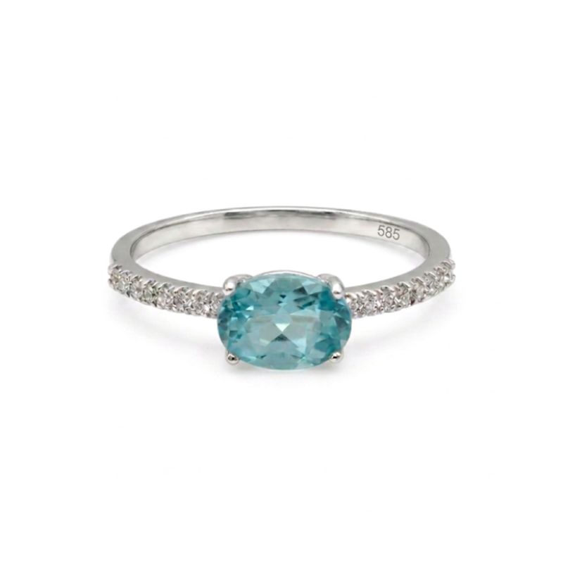 1.00ct Oval Blue Apatitie RIng with Diamonds, 14kt White