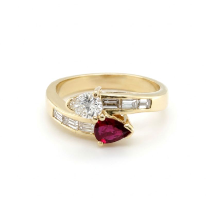 Vintage Bypass with Ruby and Diamonds, 18kt Yellow