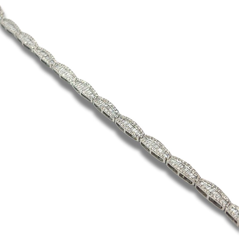 3.00ctw Bag and Round Diamond Bracelet, 14kt - Image 2